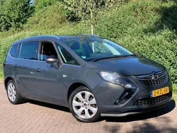 Grijs Gebruikt 2013 Opel Zafira Tourer Design Edition MPV | € 4.750
