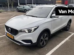 Wit Gebruikt 2020 MG ZS Luxury Sedan | € 14.995 (Eerlijke prijs)