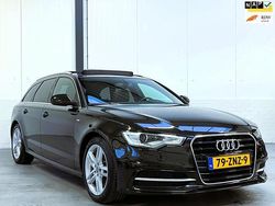 Zwart (metallic) Gebruikt 2013 Audi A6 S-Line Stationwagen | € 16.950 (Iets duurder)