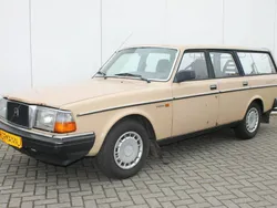 Beige Gebruikt 1984 Volvo 245 Stationwagen | € 14.900
