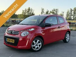 Rood Gebruikt 2015 Citroën C1 Shine Hatchback | € 3.995 (Super prijs)