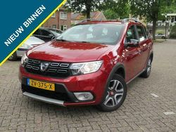 Rood Gebruikt 2019 Dacia Logan MCV Stepway Stationwagen | € 15.495 (Duur)