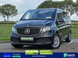 Zwart Gebruikt 2023 Mercedes EQV300 Van | € 39.850 (Goede deal)