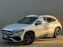 Grijs Gebruikt 2020 Mercedes GLA200 Business SUV | € 29.450 (Super prijs)