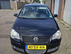 Zwart Gebruikt 2006 VW Polo Comfortline Hatchback | € 2.200 (Eerlijke prijs)