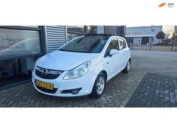 Wit Gebruikt 2008 Opel Corsa Executive Hatchback | € 2.250 (Goede deal)