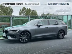 Grijs Gebruikt 2020 Volvo V60 Business Edition Stationwagen | € 31.950 (Eerlijke prijs)