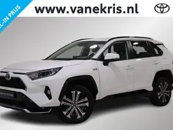 Wit Gebruikt 2021 Toyota RAV4 Hybrid Style SUV | € 42.599 (Eerlijke prijs)