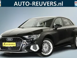 Zwart Gebruikt 2023 Audi A3 Sportback Advanced Hatchback | € 33.900 (Eerlijke prijs)