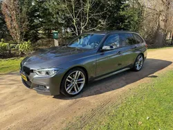 Grijs Gebruikt 2017 BMW 318 M Sport Stationwagen | € 19.250 (Eerlijke prijs)