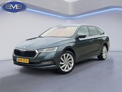 Grijs (metallic) Gebruikt 2021 Skoda Octavia Business Line Stationwagen | € 17.450 (Super prijs)