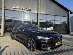 Zwart Gebruikt 2020 Volvo V60 R-Design Stationwagen | € 29.750 (Goede deal)