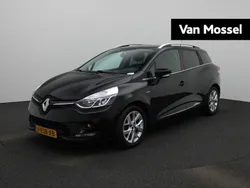 Sterzwart gne Gebruikt 2020 Renault Clio GrandTour LIMITED Stationwagen | € 11.735 (Eerlijke prijs)