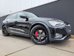 Zwart Gebruikt 2023 Audi Q8 e-tron S-Line SUV | € 64.890 (Super prijs)