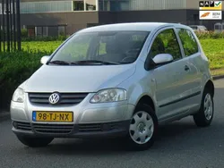 Grijs Gebruikt 2006 VW Fox Trendline Hatchback | € 1.499 (Eerlijke prijs)