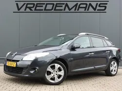 Zwart, metallic lak Gebruikt 2010 Renault Mégane GrandTour Dynamique Stationwagen | € 2.450 (Goede deal)