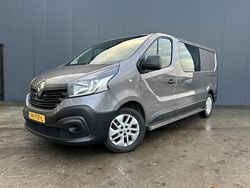 Grijs Gebruikt 2015 Renault Trafic Komfort MPV | € 8.900