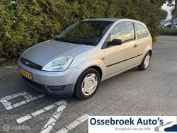 Grijs Gebruikt 2005 Ford Fiesta Hatchback | € 999 (Goede deal)