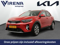 Rood Gebruikt 2023 Kia Stonic SUV | € 24.950 (Duur)