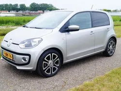 Grijs Gebruikt 2014 VW up! high up! Hatchback | € 8.345 (Eerlijke prijs)