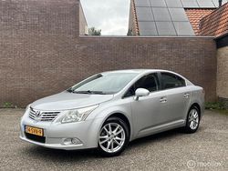 Grijs Gebruikt 2011 Toyota Avensis Sedan | € 9.940 (Eerlijke prijs)