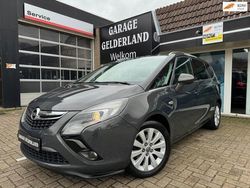 Grijs Gebruikt 2014 Opel Zafira Tourer MPV | € 13.300 (Duur)