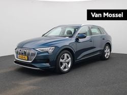 Blauw Gebruikt 2020 Audi e-tron Business SUV | € 24.900 (Goede deal)