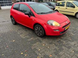 Rood Gebruikt 2012 Fiat Punto Evo Easy Hatchback | € 1.400