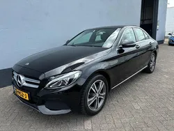 Zwart, metallic lak Gebruikt 2017 Mercedes C160 Coupé | € 17.750 (Eerlijke prijs)