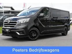 Zwart Gebruikt 2022 Renault Trafic Black Edition Van | € 34.995
