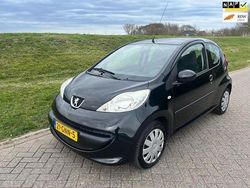 Zwart Gebruikt 2008 Peugeot 107 Hatchback | € 2.750 (Iets duurder)