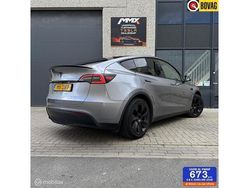 Grijs Gebruikt 2023 Tesla Model Y RWD SUV | € 41.999 (Duur)