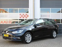Zwart, metallic lak Gebruikt 2018 VW Golf VII Comfortline Stationwagen | € 15.995 (Eerlijke prijs)