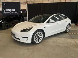 Wit Gebruikt 2021 Tesla Model 3 RWD Sedan | € 27.200 (Eerlijke prijs)