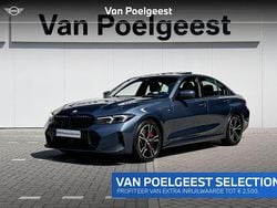 Arctic race blue metallic (c4f) (blauw metallic) Gebruikt 2025 BMW 320 M Sport Sedan | € 59.900