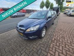 Blauw Gebruikt 2010 Ford Focus Stationwagen | € 999 (Goede deal)
