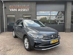 Grijs Gebruikt 2021 VW Tiguan Elegance SUV | € 31.900 (Eerlijke prijs)