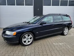 Blauw Gebruikt 2006 Volvo V70 Summum Stationwagen | € 3.750