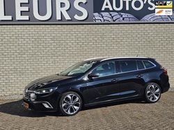 Zwart, metallic lak Gebruikt 2017 Renault Mégane GT Line GT-Line Stationwagen | € 15.350 (Eerlijke prijs)