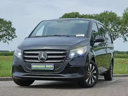 Zwart Gebruikt 2024 Mercedes Vito MPV | € 46.750