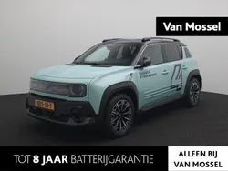 Twotone vert hautsdefrance / noir etoilé Gebruikt 2025 Renault 4 E-Tech Iconic SUV | € 38.940