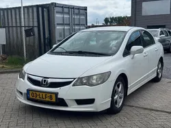 Wit Gebruikt 2010 Honda Civic Comfort Sedan | € 3.950 (Eerlijke prijs)