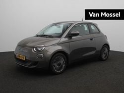 Bruin Gebruikt 2021 Fiat 500e Icon Hatchback | € 15.840 (Super prijs)