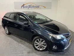 Grijs Gebruikt 2013 Toyota Auris Touring Sports Stationwagen | € 8.180 (Iets duurder)