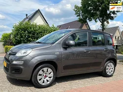 Grijs, metallic lak Gebruikt 2018 Fiat Panda Lounge Hatchback | € 9.990 (Eerlijke prijs)