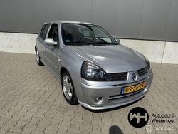 Grijs Gebruikt 2005 Renault Clio II Hatchback | € 1.195 (Goede deal)