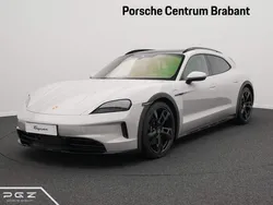 Grijs Gebruikt 2024 Porsche Taycan Cross Turismo Sedan | € 117.750