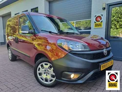 Rood Gebruikt 2019 Fiat Doblò MPV | € 13.182 (Iets duurder)