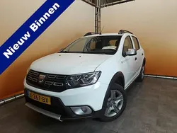 Wit Gebruikt 2018 Dacia Sandero Stepway Hatchback | € 9.850 (Eerlijke prijs)