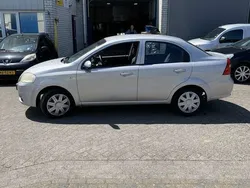 Grijs Gebruikt 2006 Chevrolet Aveo Sedan | € 999 (Goede deal)